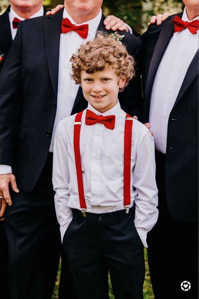 Trajes de Tirantes para niños